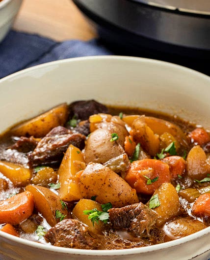 Slow Cooker Hearty Beef Stew
