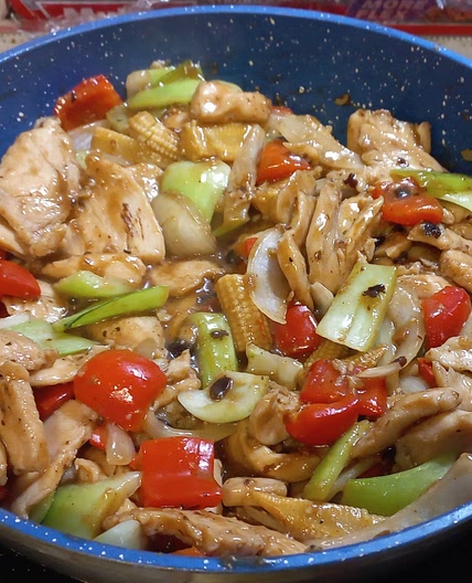 Chicken Stir-fry in Black Bean Garlic Sauce
