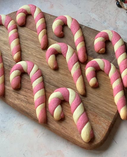 Candy cane cookies 🎅🏼🎁