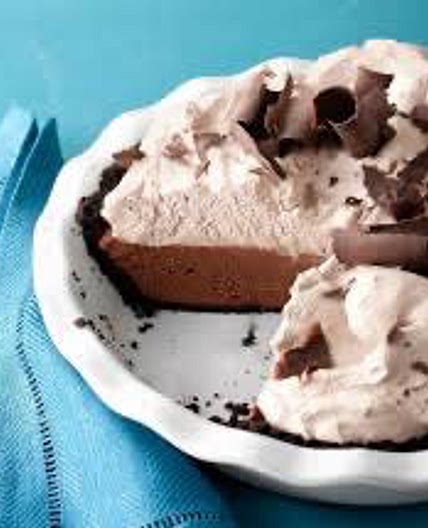 No-Bake Chocolate Mousse Pie