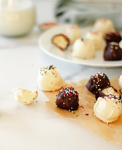 Sugar Cookie Truffles