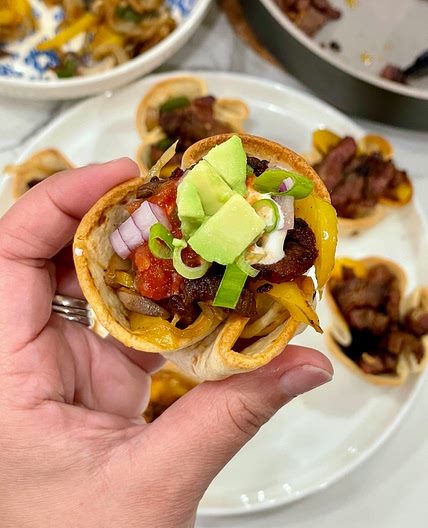 Steak fajita cups