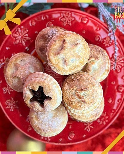 MULLED WINE MINCE PIES