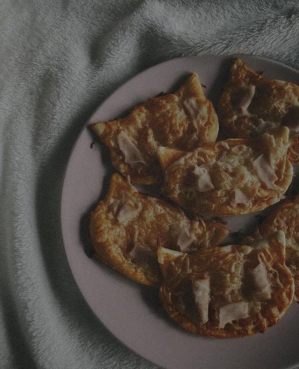 Kitten mini pizzas