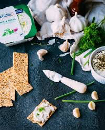 Alouette with crackers