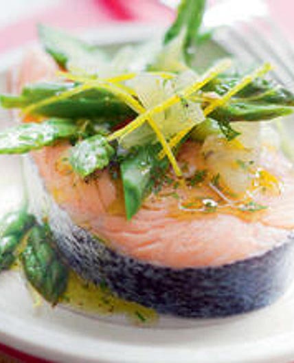 Lemon Steamed Salmon Steak & Asparagus