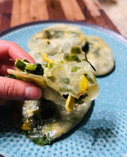 Chinese Chives Pancake | 韭菜馅饼