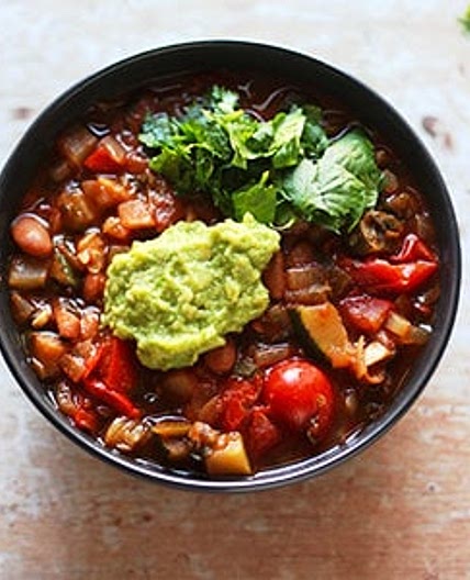 one-pot zucchini chili (plant-based)