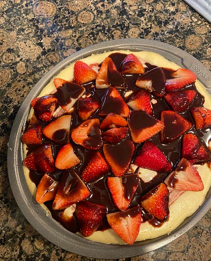Gluten free Oreo strawberry cheesecake 