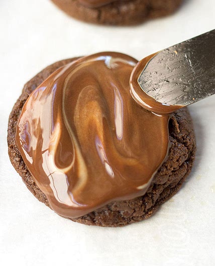 Crumbl -inspired Andes Mint Cookies