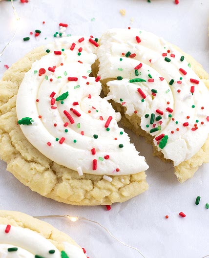 Crumbl 🙀 Christmas Sugar Cookies