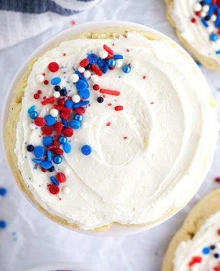 Crumbl-inspired 4th of July Sugar Cookies