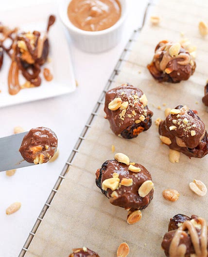 Snickers Fudge Dates