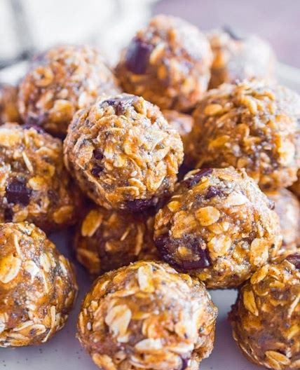 Chilled Pumpkin Seed-Protein Oats Balls