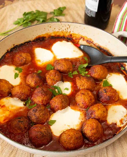 Easy Meatball and Mozzarella Appetizer