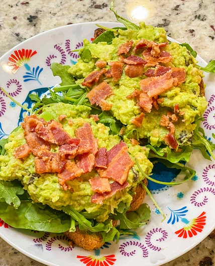 Chickpea avocado mash 