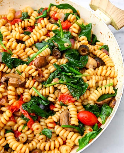Vegan Pasta Salad - Mediterranean Style