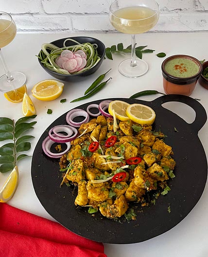 CHATKHARA TAWA CHICKEN 