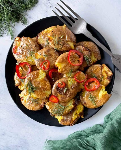 Crispy Air Fryer Smashed Potatoes 