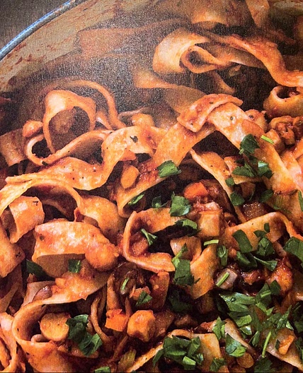 CHICKPEA BOLOGNESE