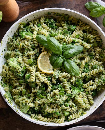 Creamy Green Leek & Pea Pasta