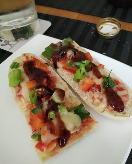 Pizza toast
