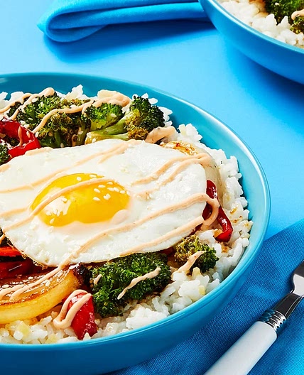 Sticky-Sweet Pepper & Broccoli Bowls
