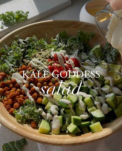 bookmark this CREAMY KALE GODDESS SALAD (v/gf)🌱✨follow for more life-changing salads! ingredients: 6 cups chopped kale 1 can chickpeas rinsed and drained 2 cups diced cucumber 1 cup halved cherry tomatoes 1 diced avocado 1/4 cup pumpkin seeds spices for c