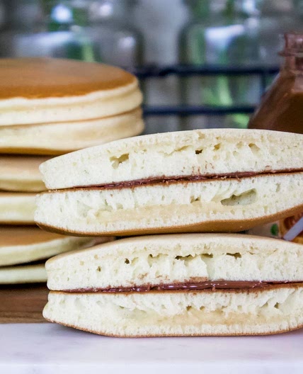 Dorayaki Nutella Pancakes | Japanese Pancake Street Food