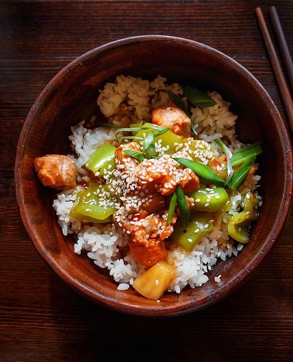 Cauliflower Rice Veggie Bowl