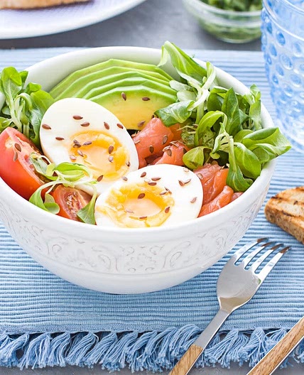 Avo, Spinach & Egg Bowl