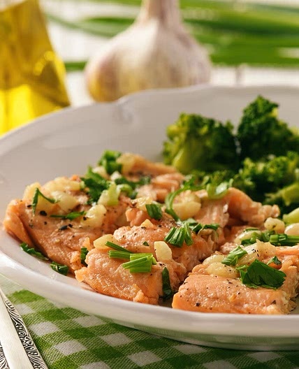 Pesto Salmon W/ Roasted Broccoli