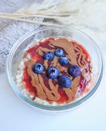 PB & J Overnight Oats