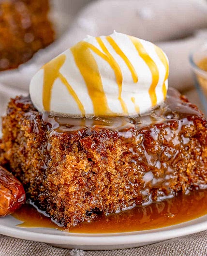 Sticky Toffee Pudding With Dates