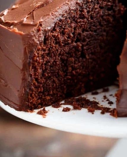Fudgy Chocolate Cake