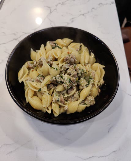 Italian Sausage Cheesy Pasta