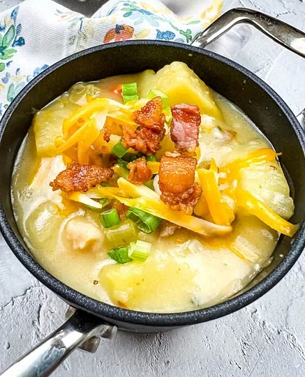 Fully Loaded Baked Potato Soup – Instant Pot