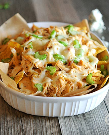 Baked Buffalo Chicken Nachos