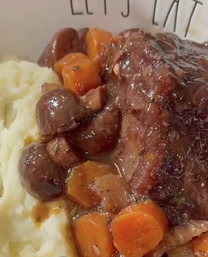 Wine Brasied Short Ribs