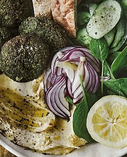 Spinach falafel & hummus bowl