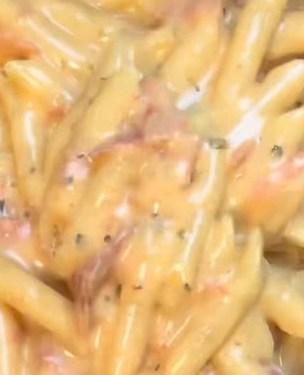 Mac N Chorizo