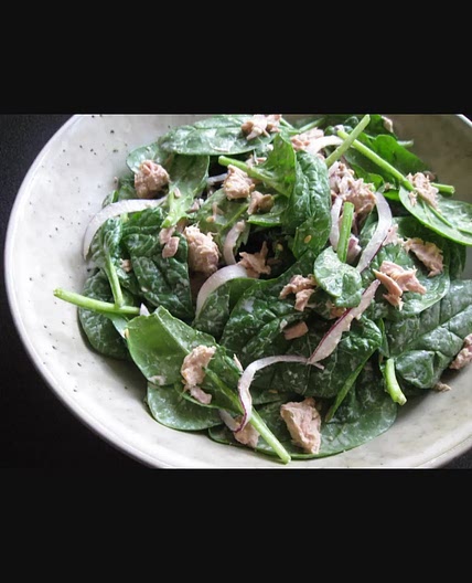 Baby spinach tuna mayo salad