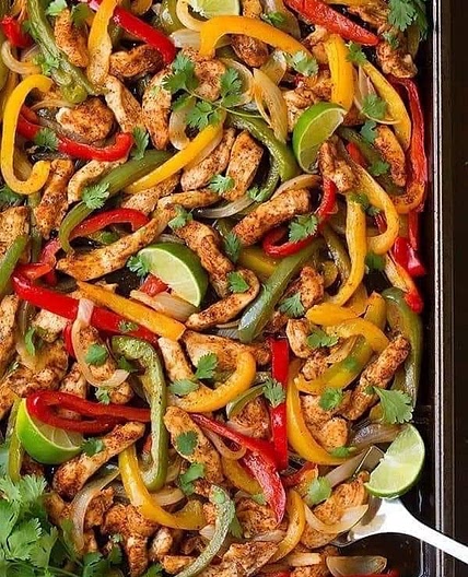 Optavia Sheet Pan Chicken Fajitas 🌶⬇️