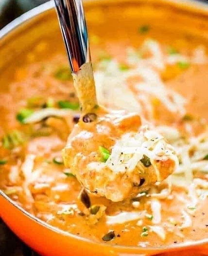 Slow Cooker Chicken Enchilada Soup