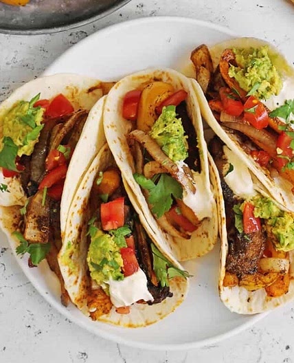 Sheet pan vegetarian fajitas