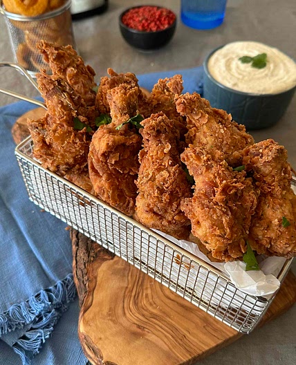 Hot Wings with Buffalo Sauce