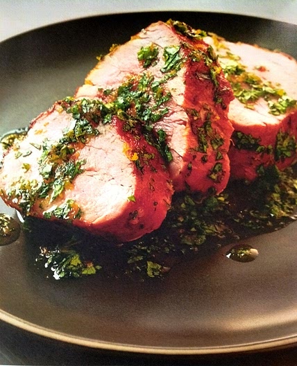Filet mignon de veau fumé, sauce aux argumes