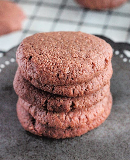 Three Ingredient Nutella Cookies