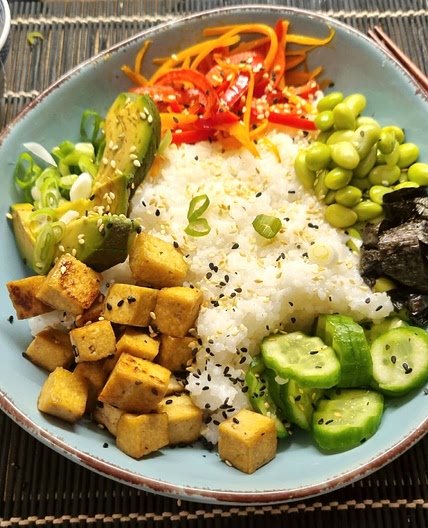 Sushi Bowl mit Edamame