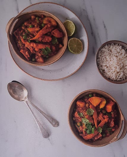 Lentil curry with roasted balsamic potatoes